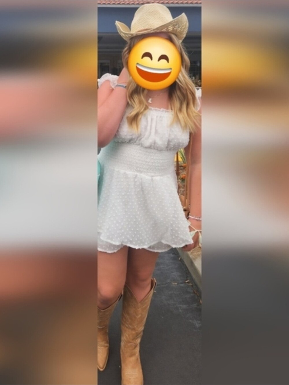 The cutest white romper ever! Looks like a mindless but has built in shorts.